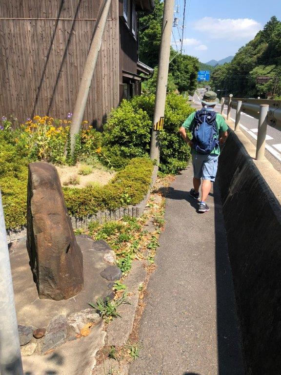 猪鼻　国道一号線