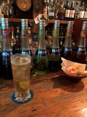 パニック ポット 店内